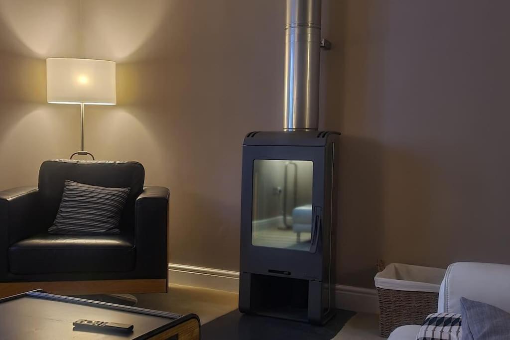 Holiday home Wow I'm Living On The Beach. Luxury 4 Bed Sleeps 8 *