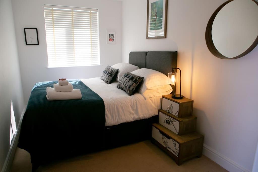 Wow I'm Living On The Beach. Luxury 4 Bed Sleeps 8 * Pagham